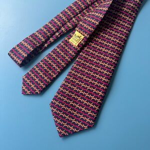 HERMÈS 100% Silk Tie